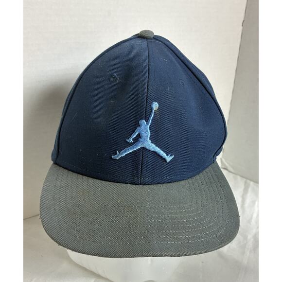 Jumpman Air Jordan Adjustable Navy Blue Embroidered Snapback Hat Cap EUC - Picture 1 of 10
